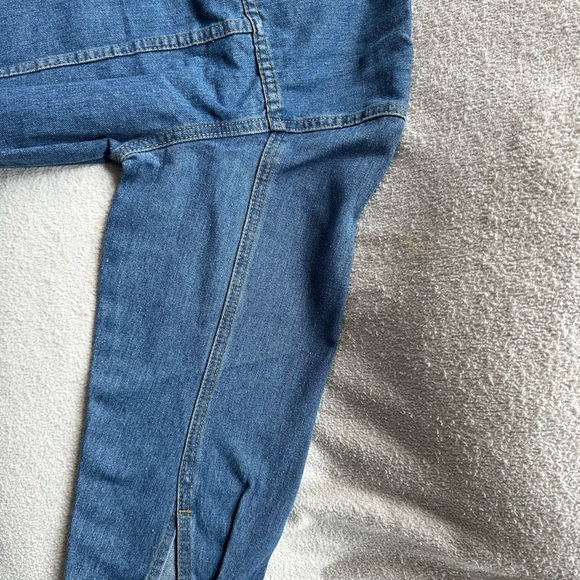 Crop Denim Trucker Jacket - Picture 2 of 6